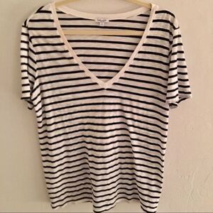 Splendid Vneck Tee - -M blue /white striped ,